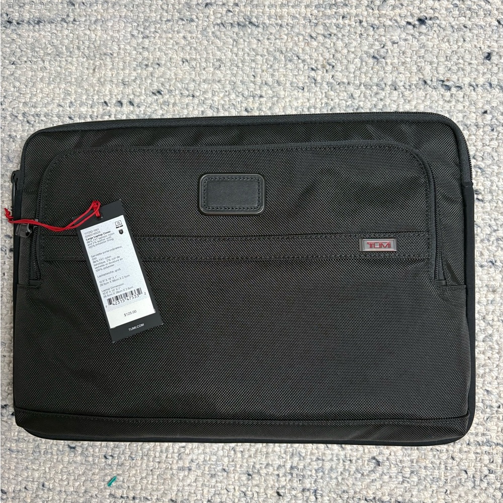 Tumi large laptop cover